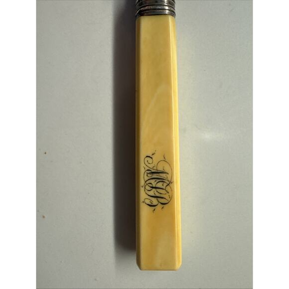 Antique cheese scoop - Picture 2 of 7